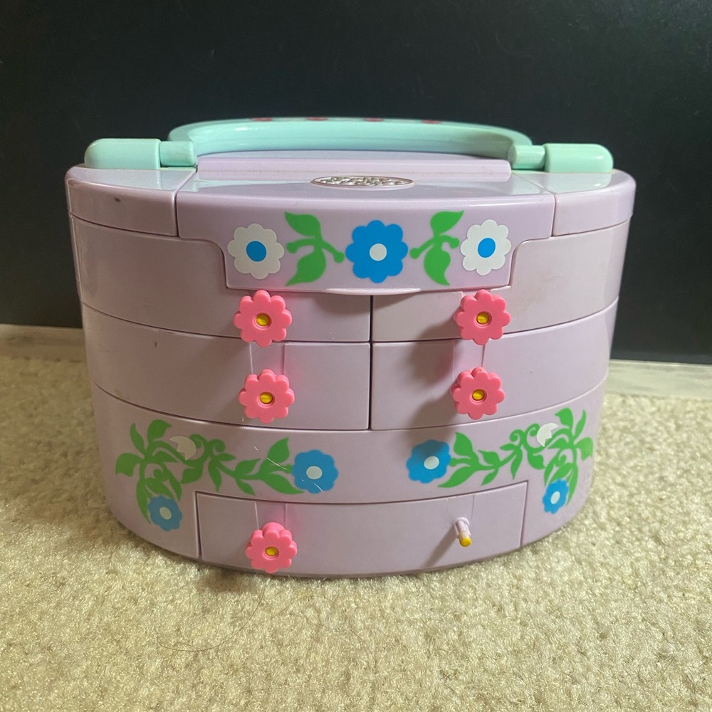 Bluebird Polly Pocket Purple Beauty Case / Groove Beauty Bar